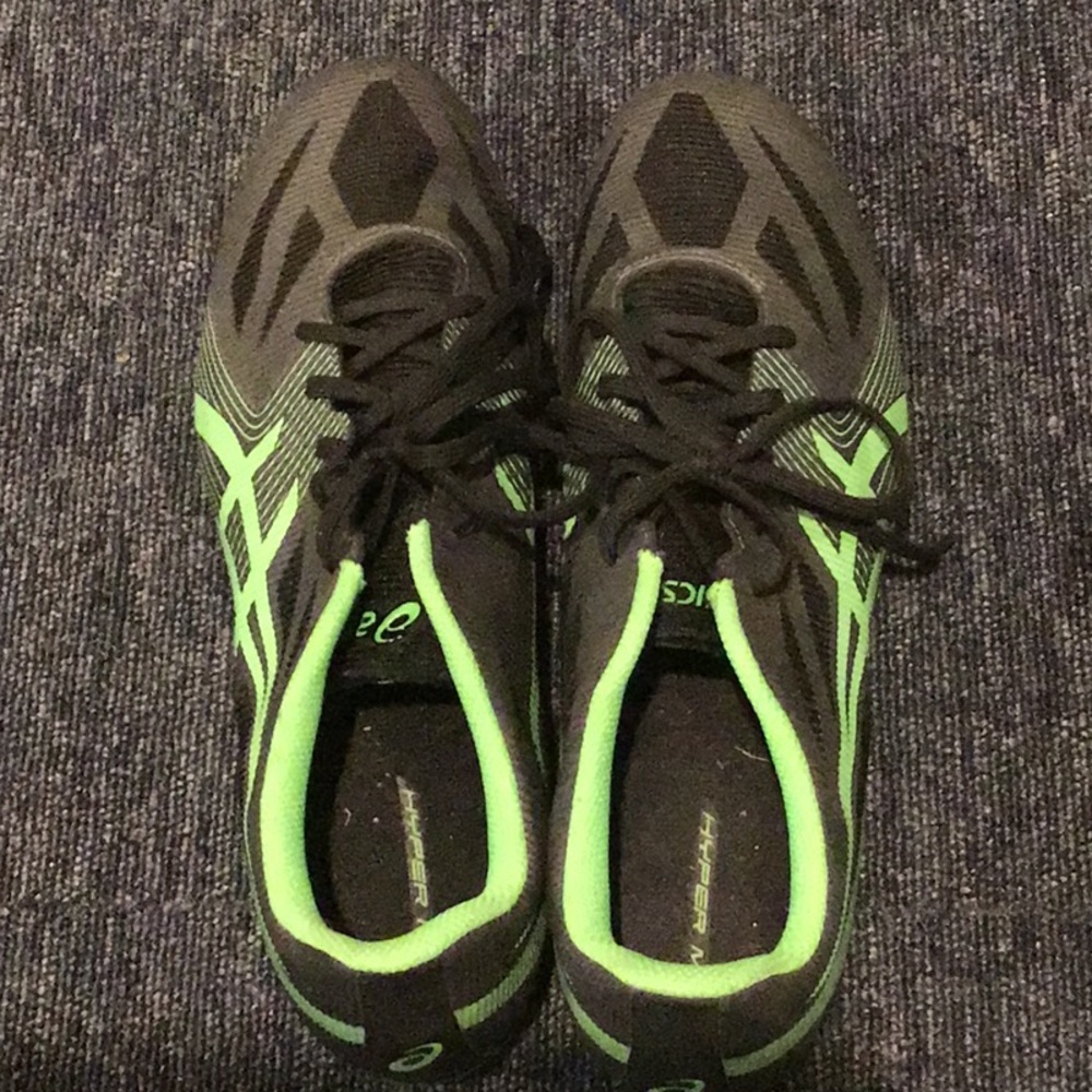 Men’s Green/Black Cleats